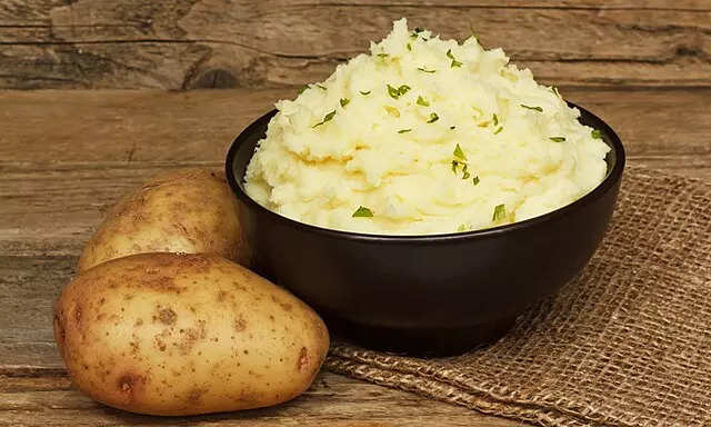 मॅश केलेले बटाटे Mashed Potatoes