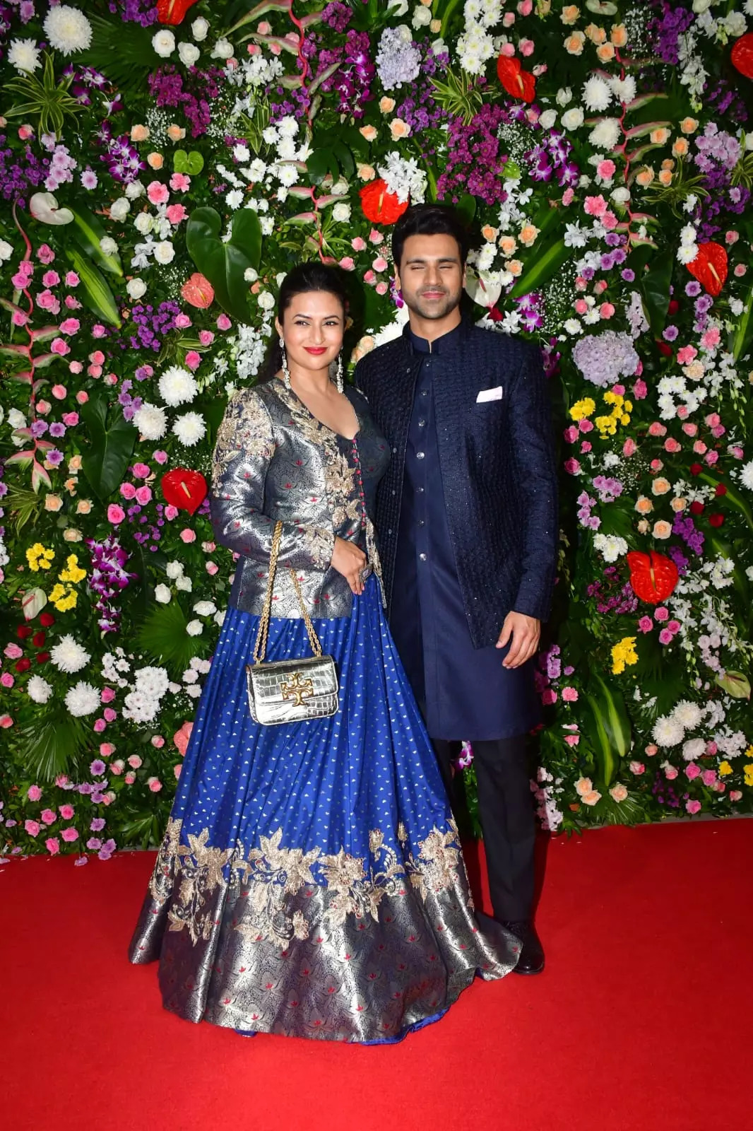 Divyanka Tripathi And Vivek Dahiya Chose Shades Of Blue For The Big Night