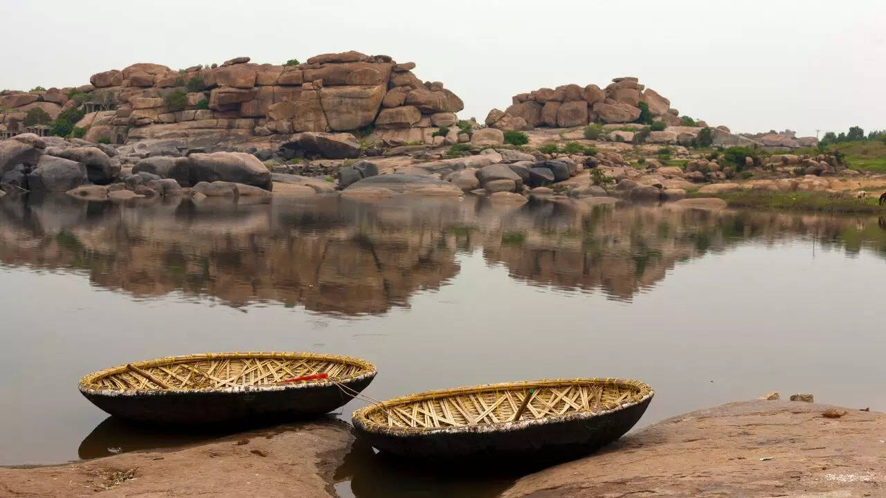 Coracle Ride in Hampi Credit Canva