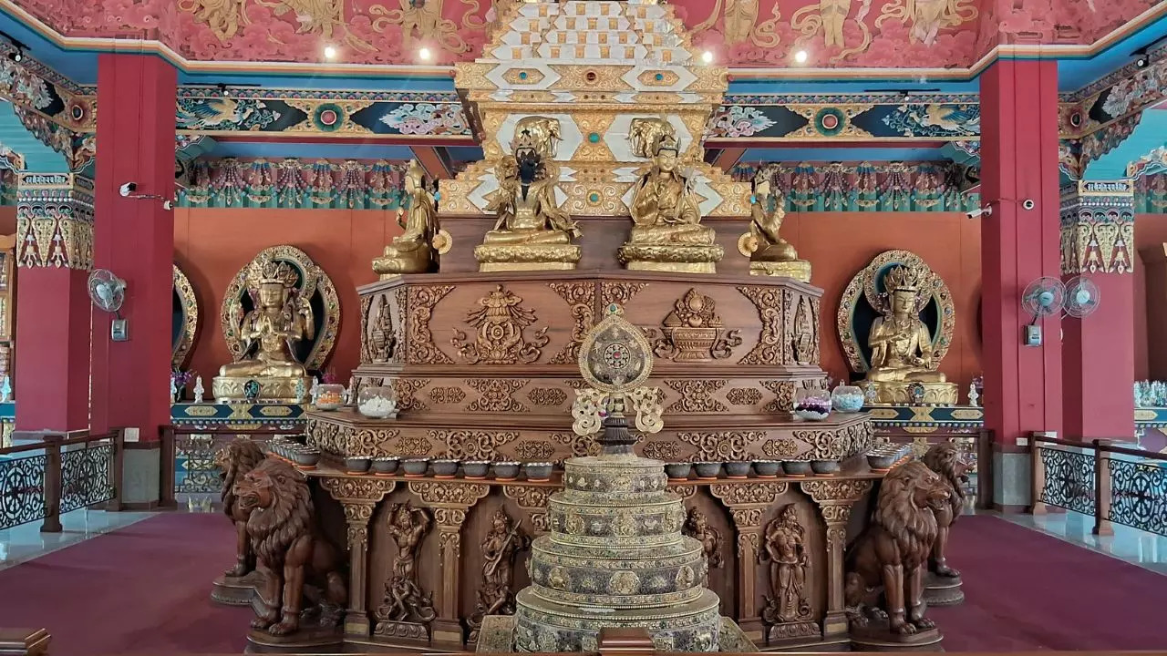 Namdroling Monastery Golden Temple