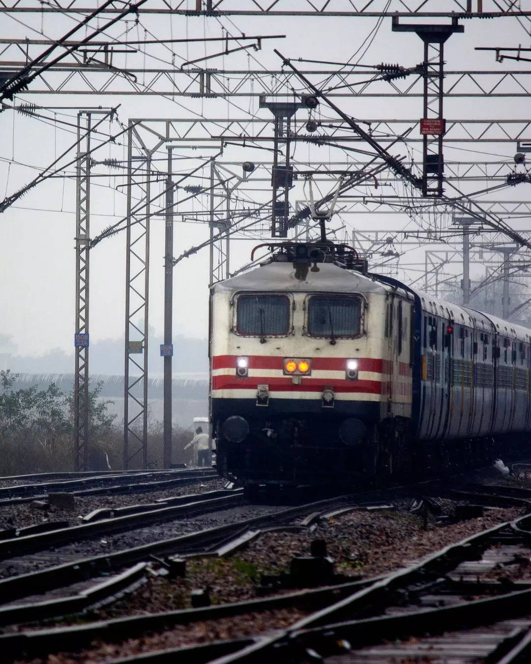 ಅಧಿಕೃತ ಅಪ್ಲಿಕೇಶನ್ ರಿಲೀಸ್