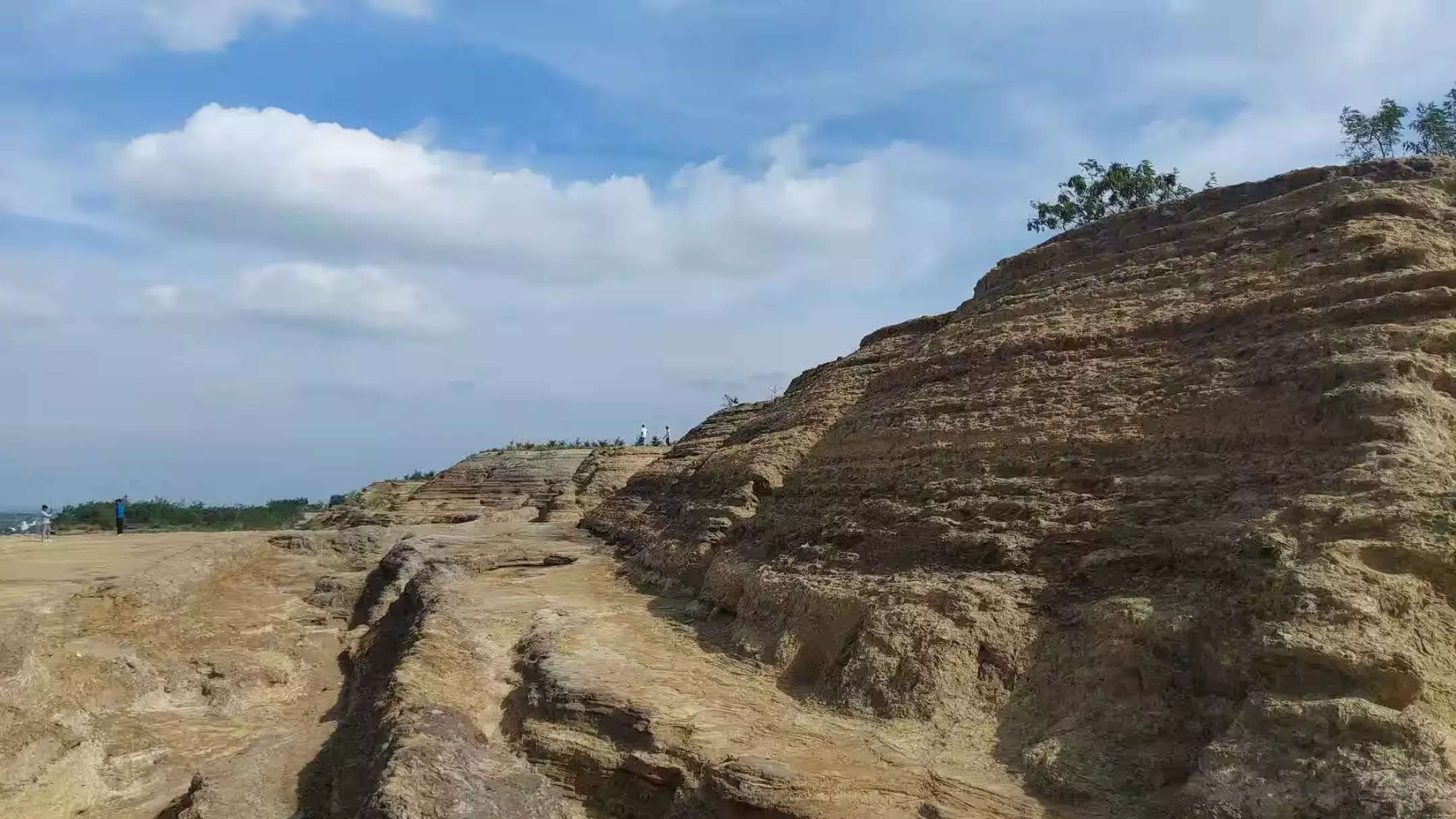 ಕೋಲಾರ ಗೋಲ್ಡ್ ಫೀಲ್ಡ್ಸ್ ಕೆಜಿಎಫ್