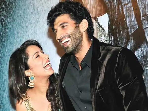 Aashiqui 2 Couple 