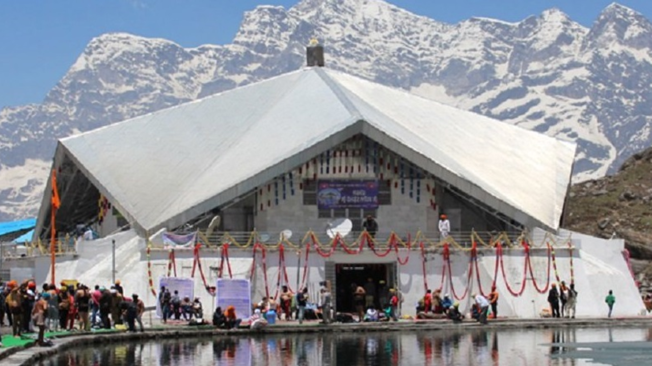 Gurudwara Hemkund Sahib Uttarakhand