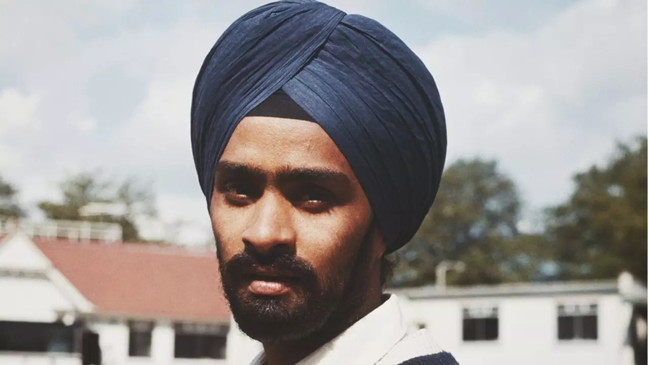 5 Bishan Singh Bedi