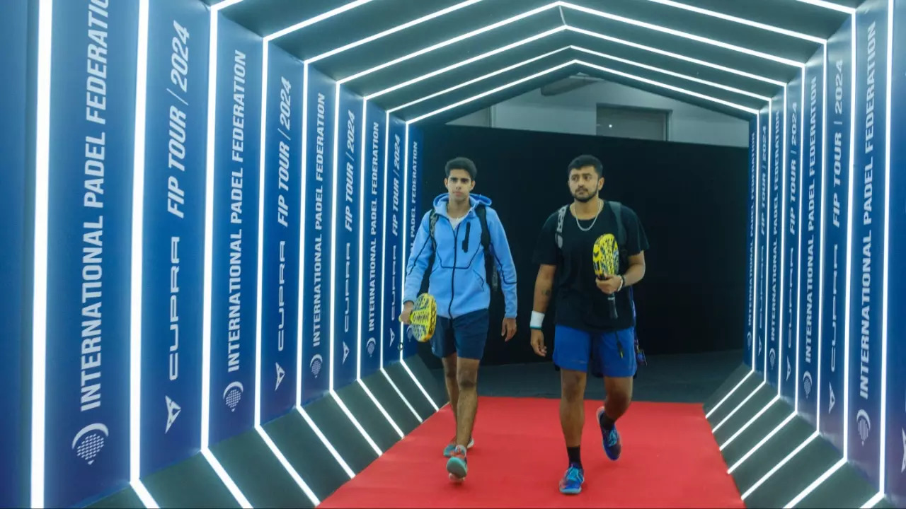 Rahul Motwani  Aryan Goveas Enter The Court