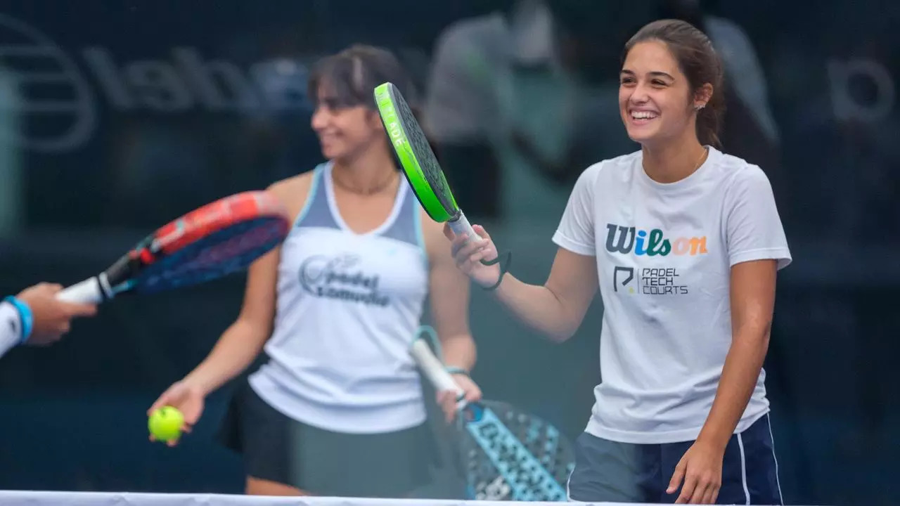 Ainize Santamaria Landa and Aitana Solan Domenech 1