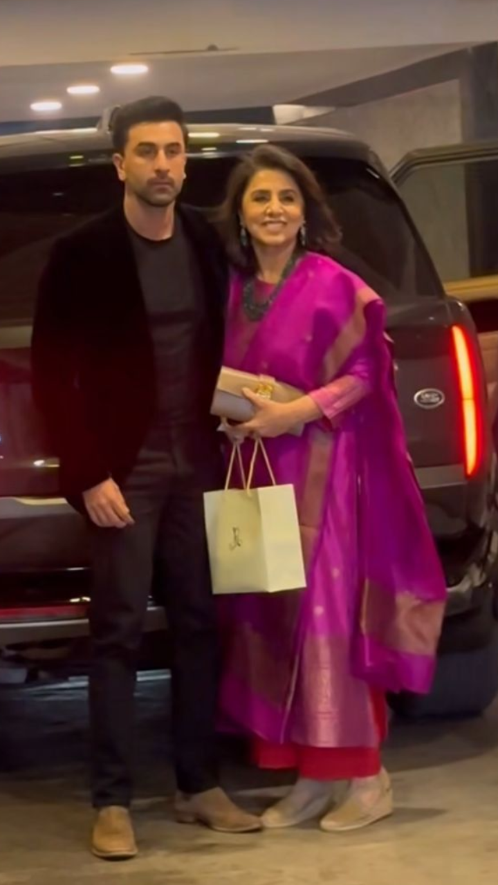 Ranbir Kapoor And Neetu Kapoor