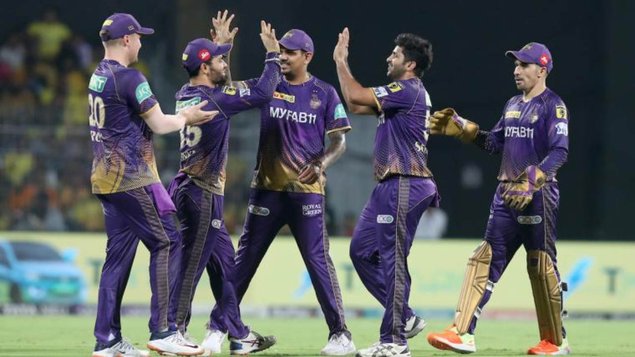 KKR ने रिटेन केलेले खेळाडू 