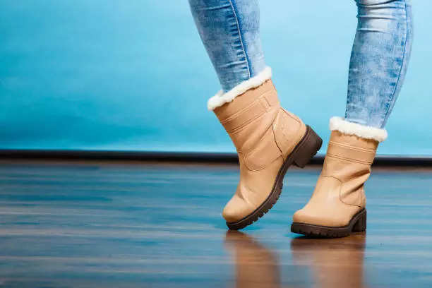 ट्रेंडी बूटस Trendy Winter Boots