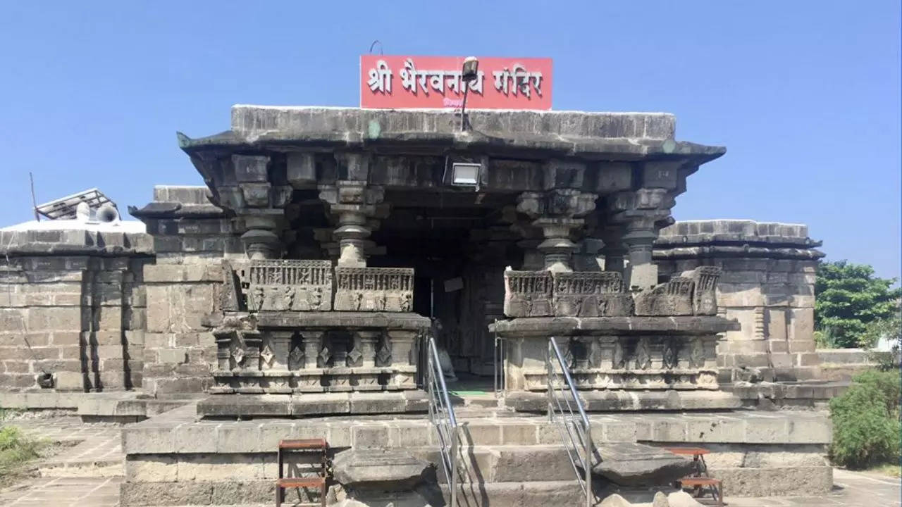 भैरवनाथ मंदिरात प्राचीन पटखेळांचे अस्थित्व 