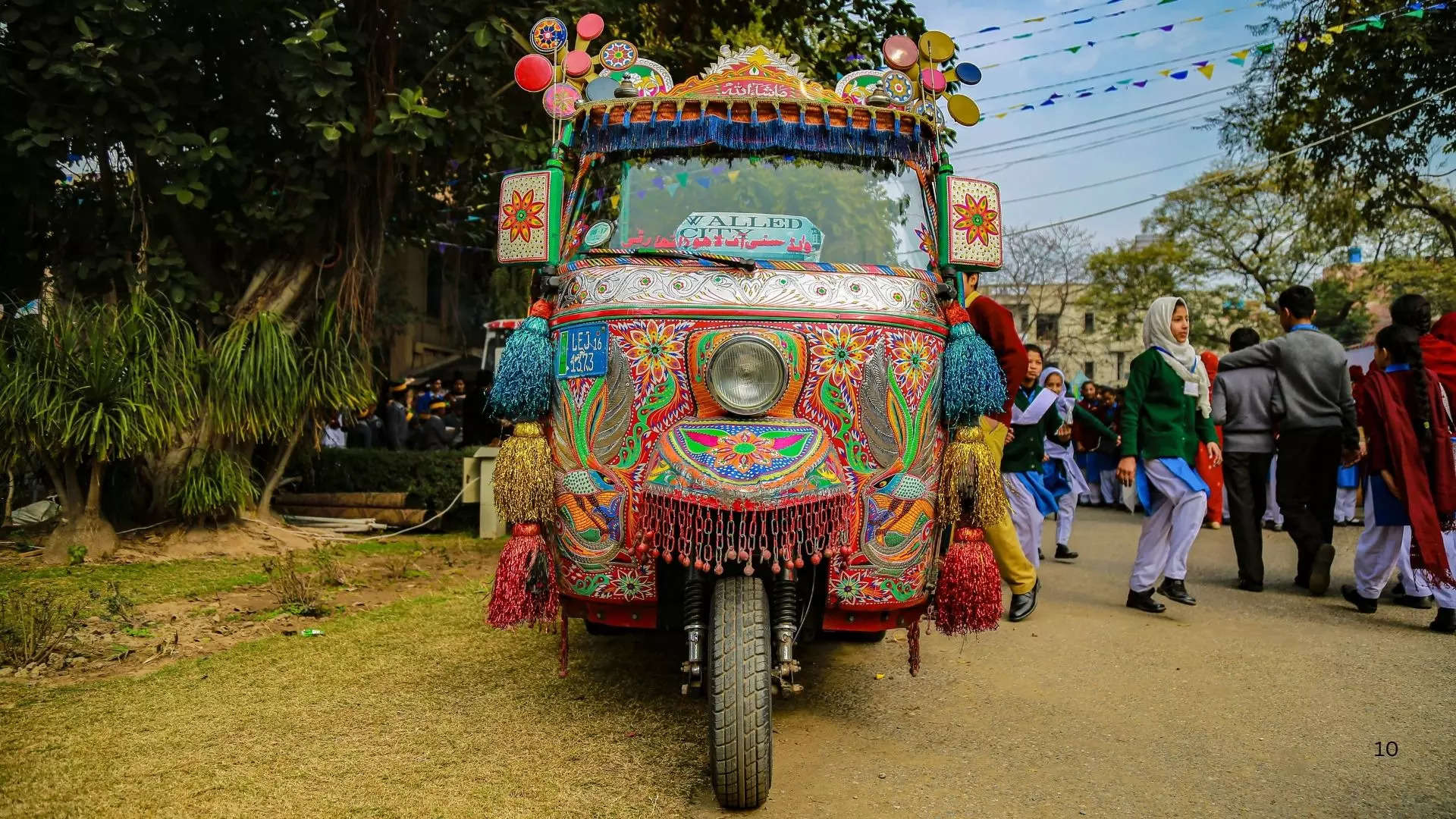 ಸಂಕಷ್ಟದಲ್ಲಿ ಪಾಕ್