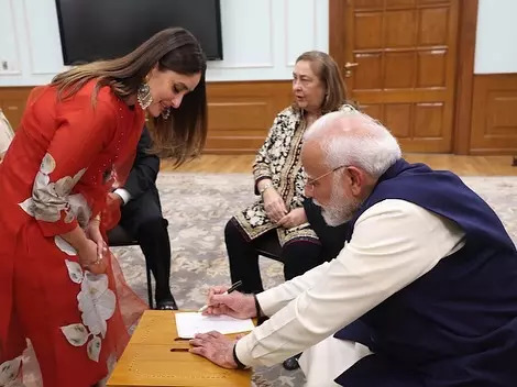 Kareena Kapoor Gets Candid With PM Modi 