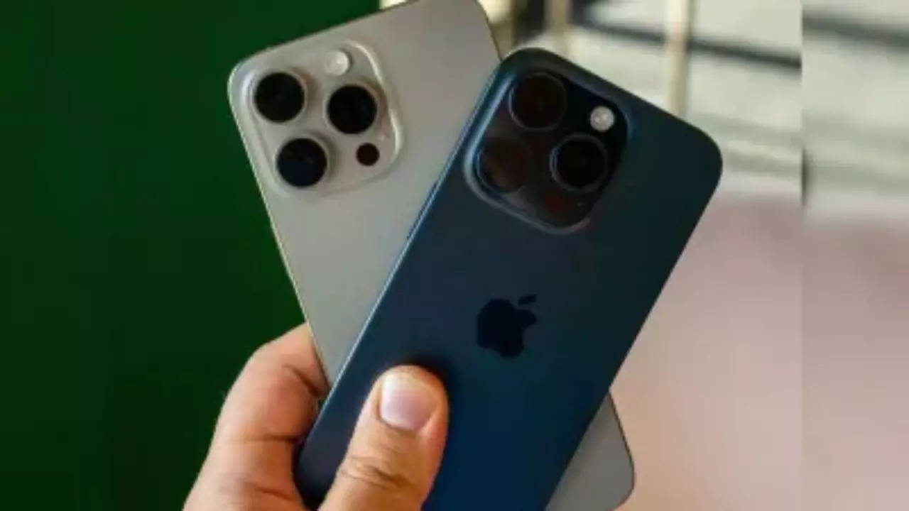 iPhone 15 वर मोठी सवलत