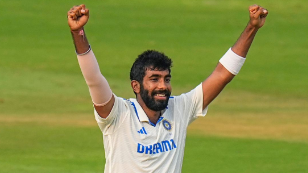 jasprit bumrah breaks kapil dev record  8