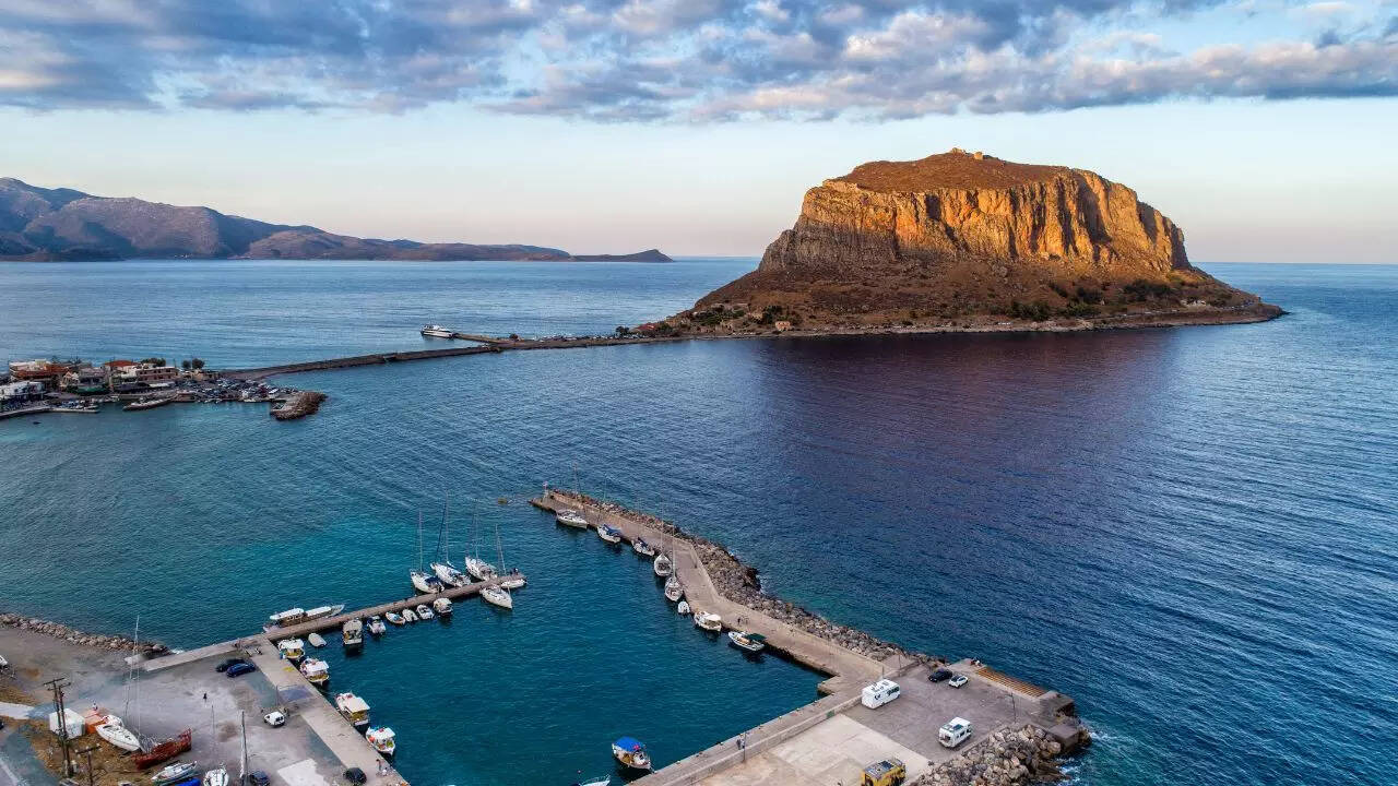 monemvasia greece monemvasia greece