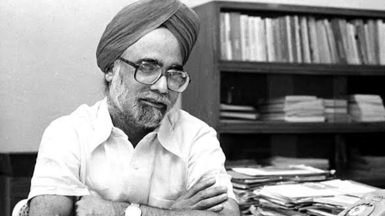 1969 Professor at Delhi School of Economics 