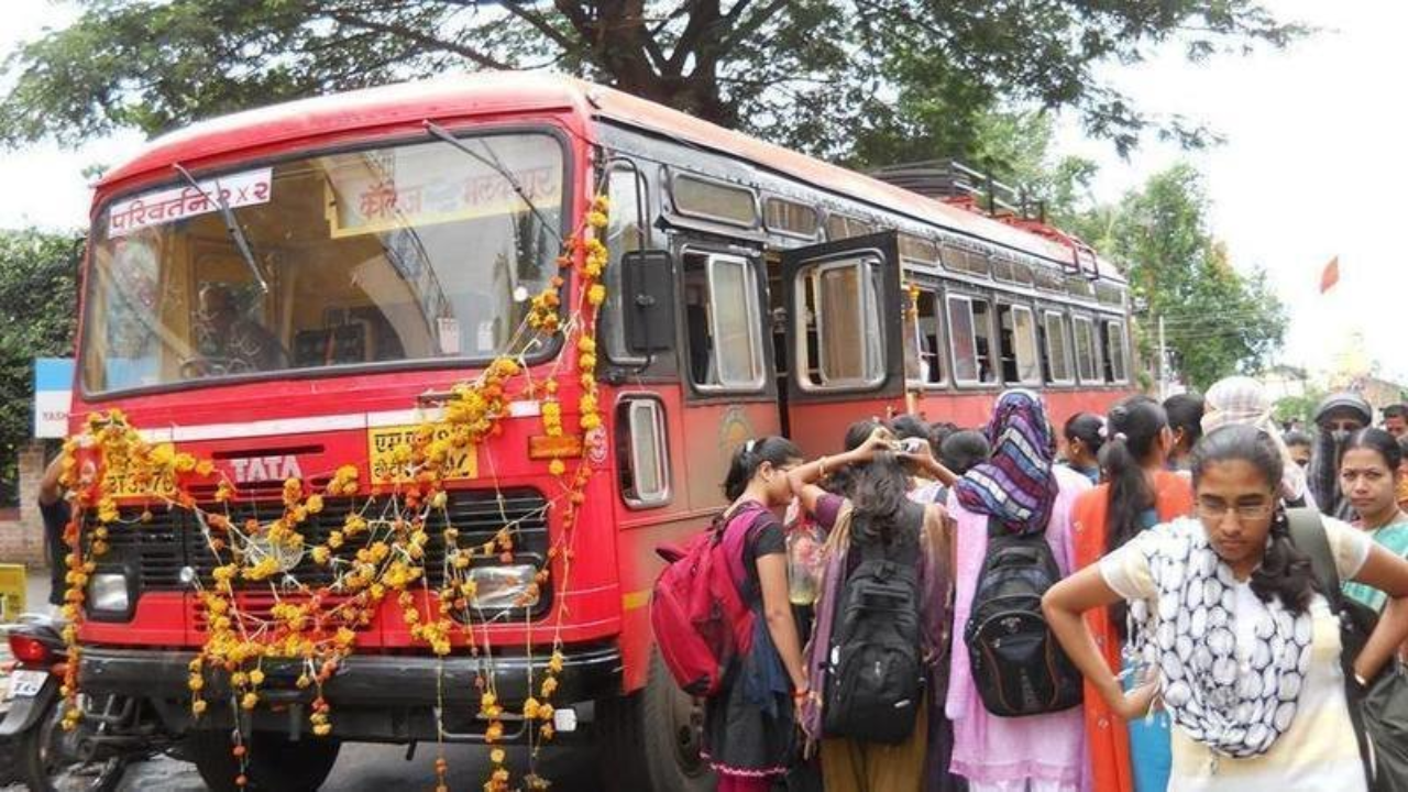 अनेकांकडे यातील कोणतीच कागदपत्रे नाहीत