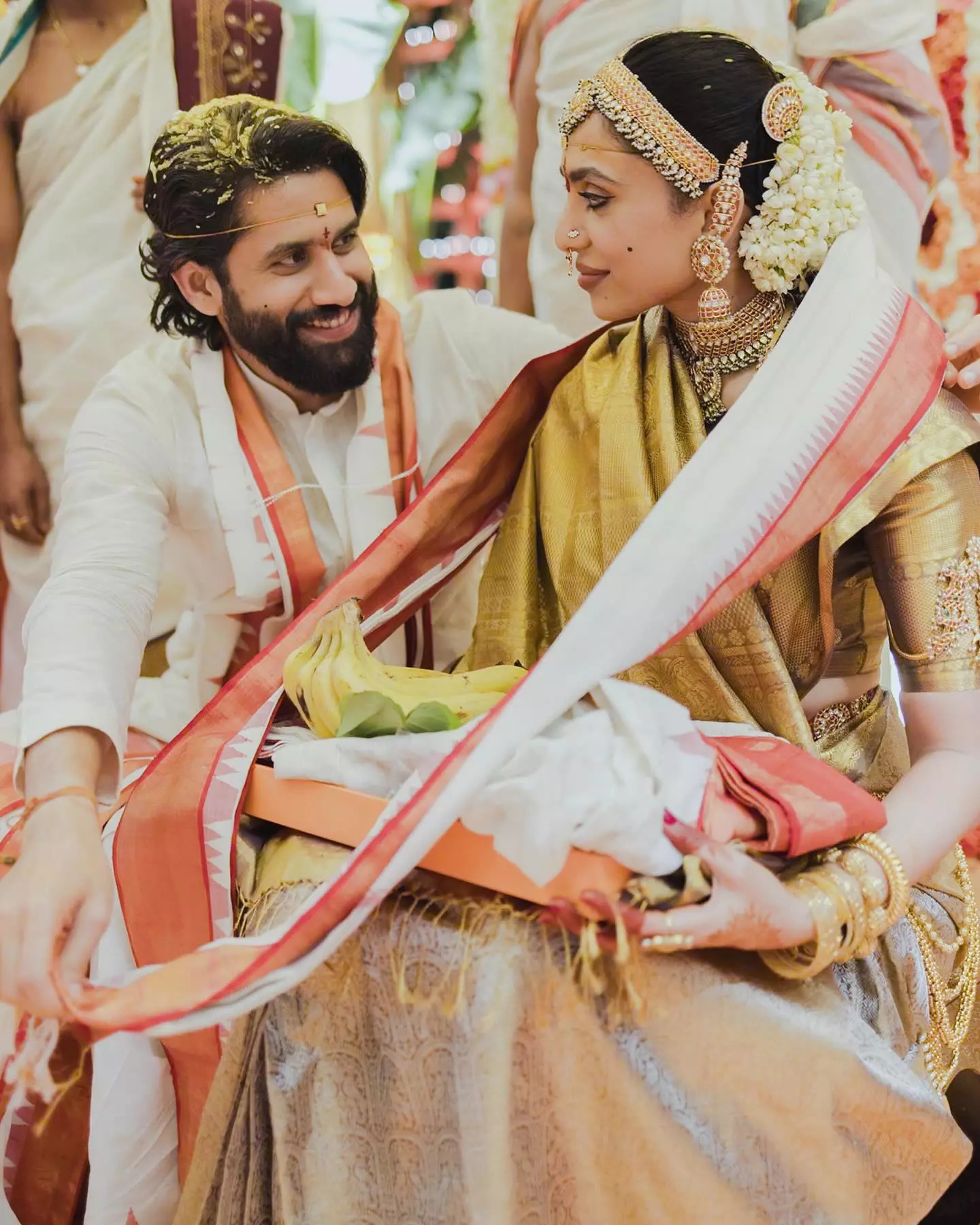 Sobhita Dhulipala And Naga Chaitanya 