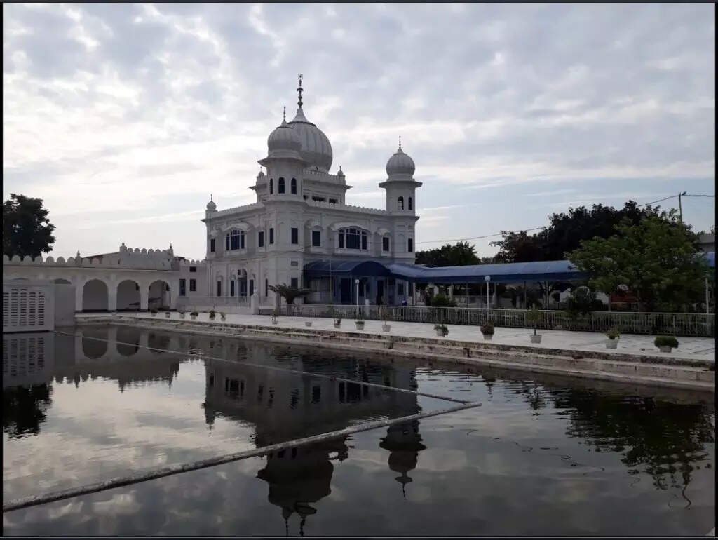 Gurudwara Charan Kamal Gurudwara Charan Kamal