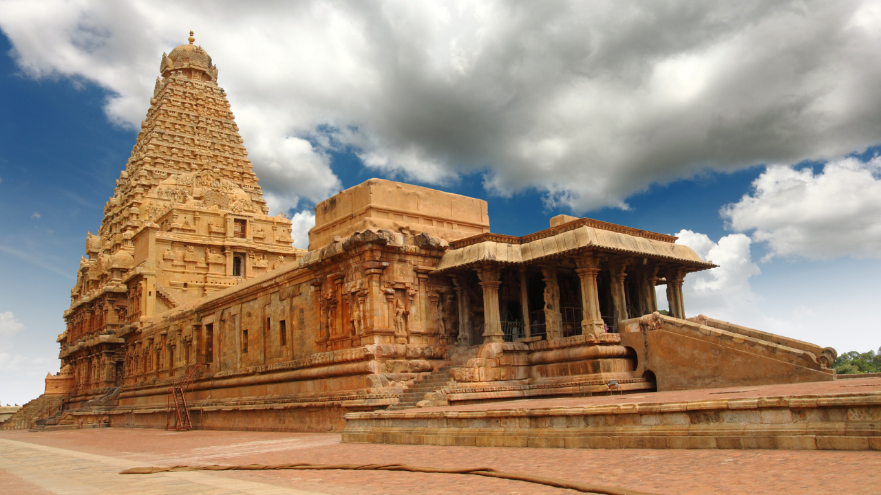 Brihadeeswarar Temple Thanjavur