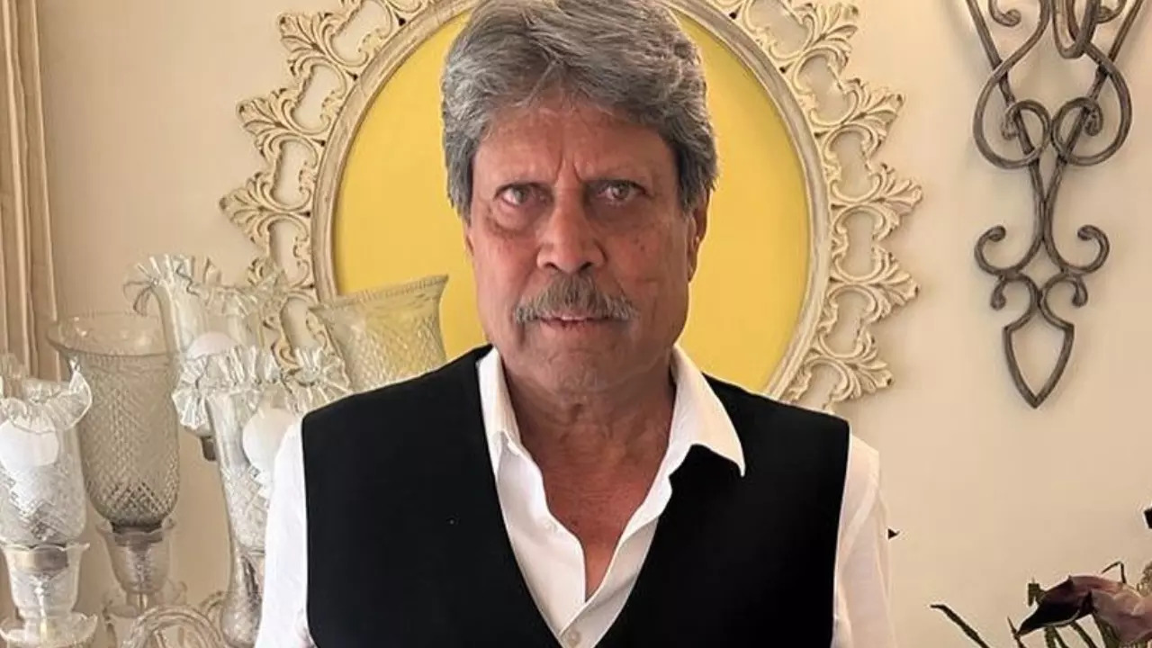 4 Kapil Dev