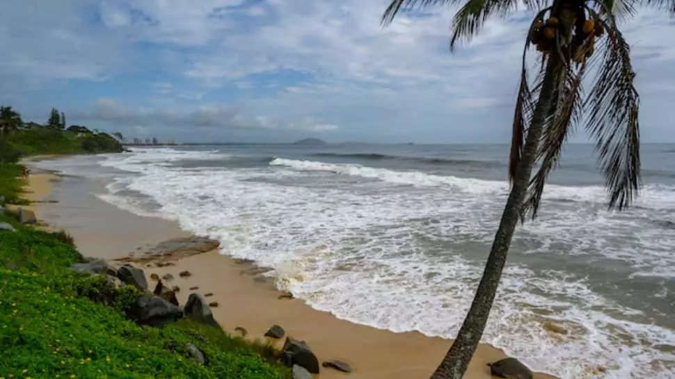 வர்க்கலா மற்றும் கோவளம் கடற்கரை