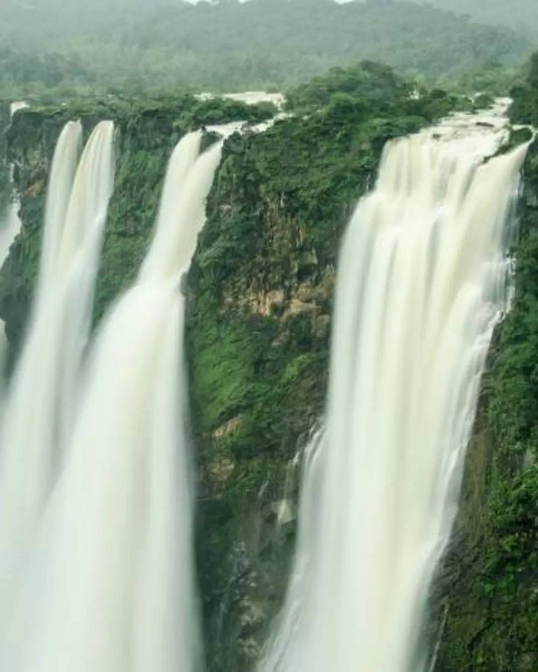 ಕರ್ನಾಟಕದ ಅತ್ಯದ್ಬುತ ಪ್ರವಾಸಿ ತಾಣಗಳು