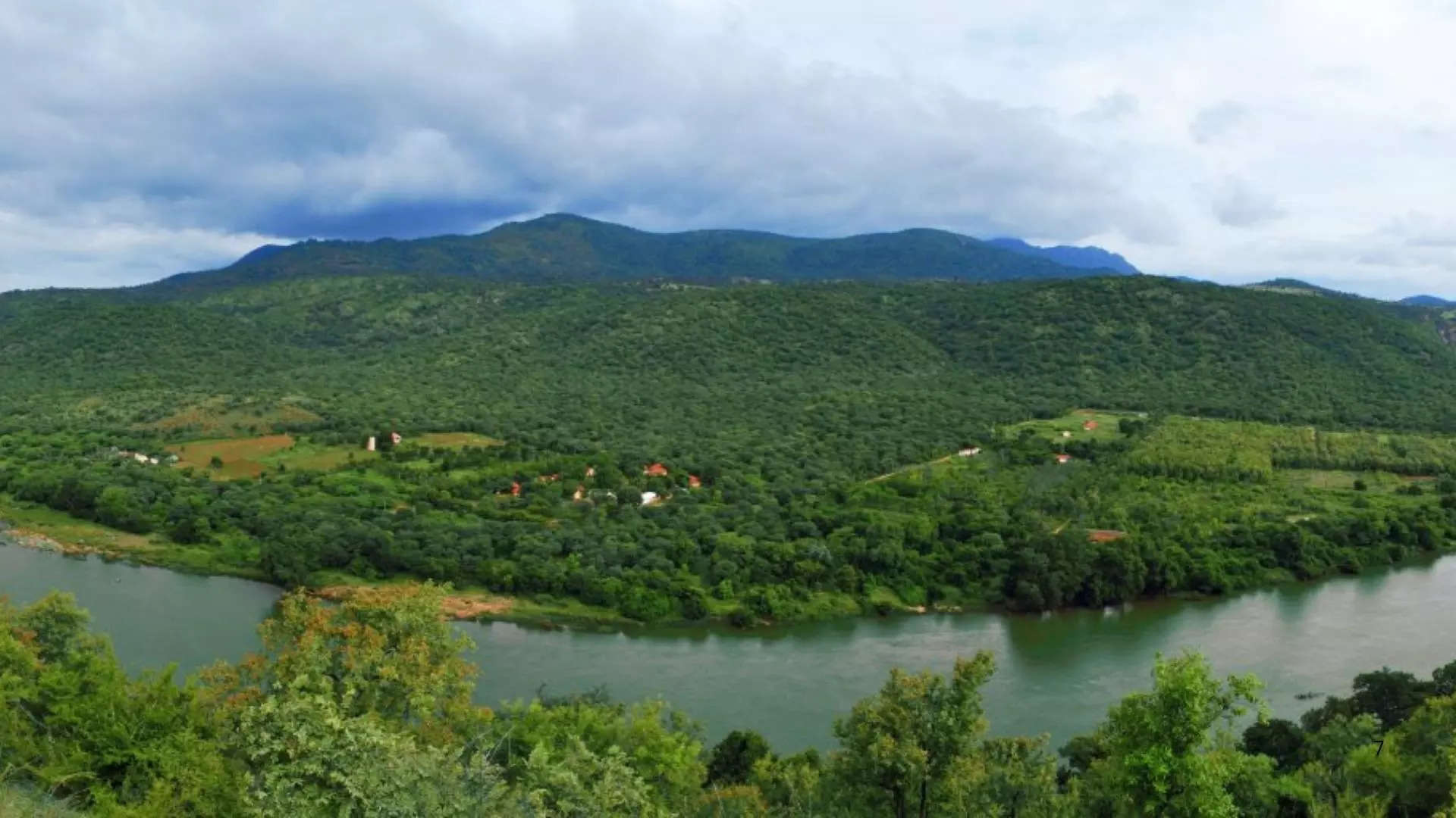 ಆನಂದಧಾಮ ರಿಟ್ರೀಟ್ ಸೆಂಟರ್ 