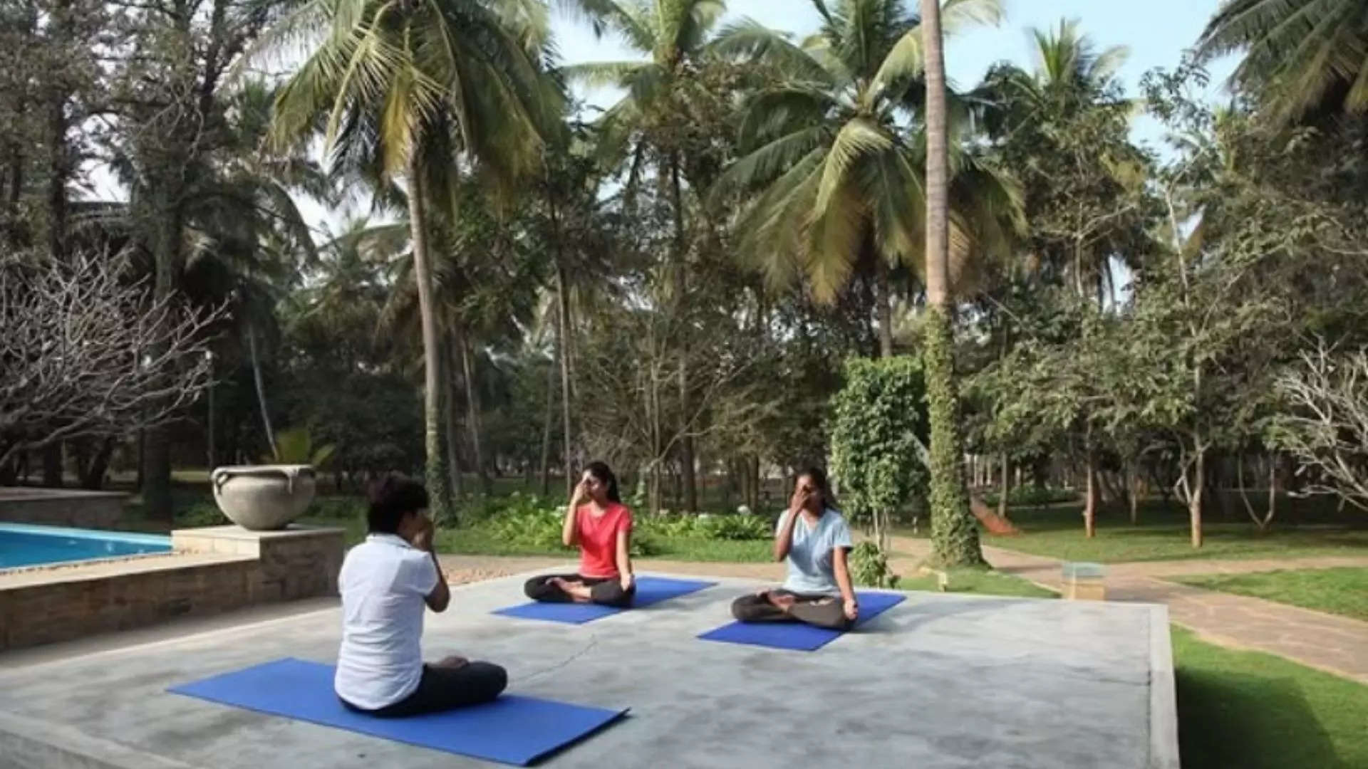 ಶ್ರೇಯಸ್ ಯೋಗ ರಿಟ್ರೀಟ್ 