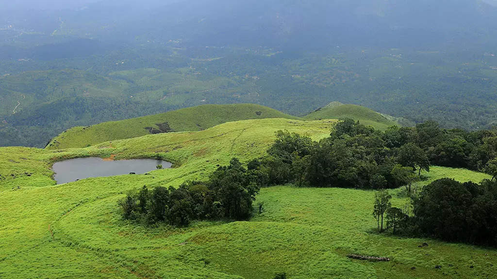 செம்பரா பீக்