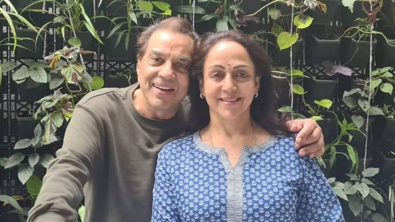 What Dharmendra said after looking at Hema Malini for the first time
