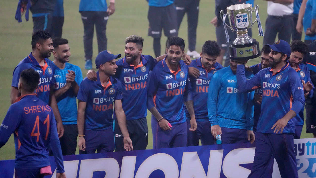 Rohit India trophy-AP