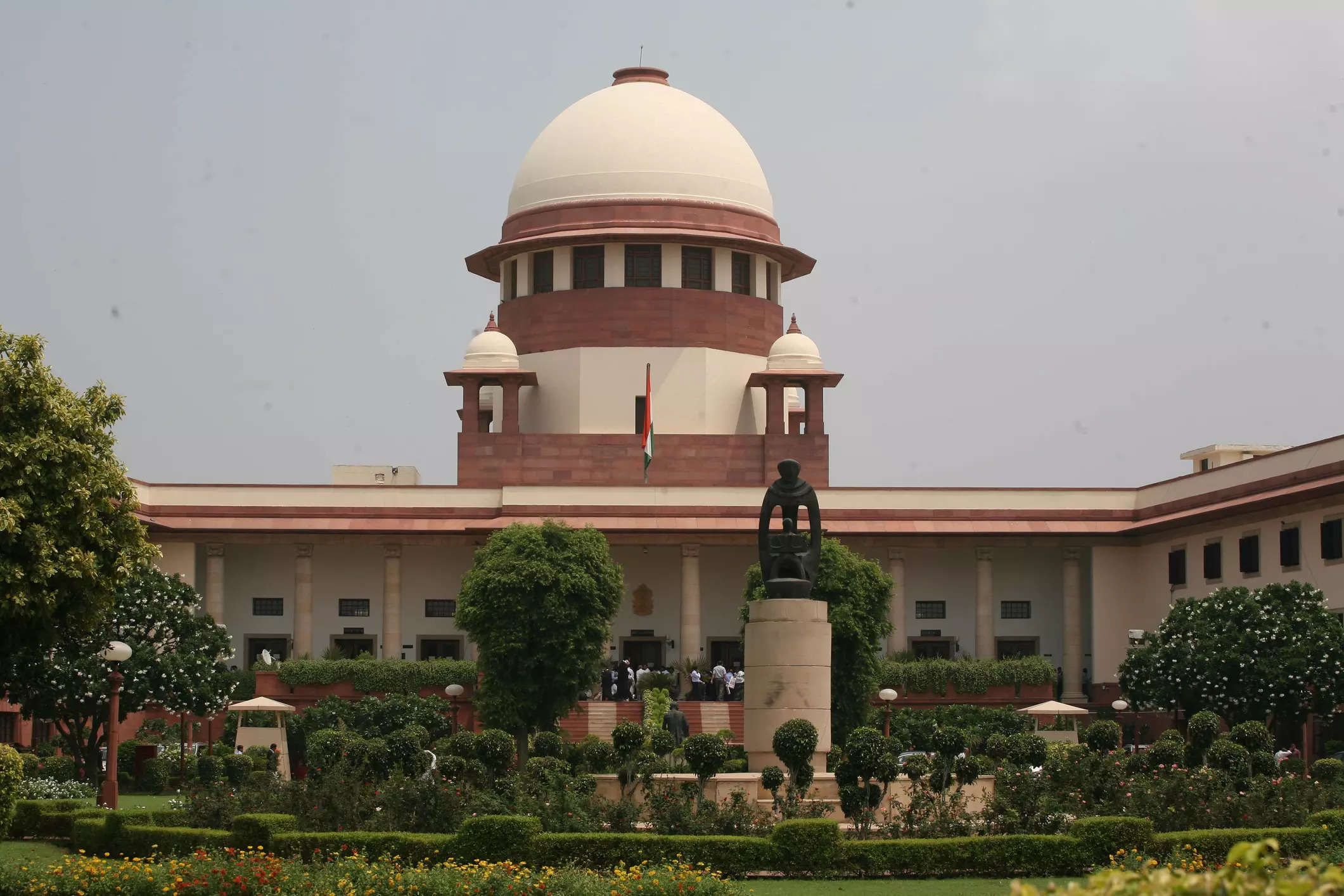 UPSC Extra Attempt Civil Services Mains Aspirants Move SC Seek 