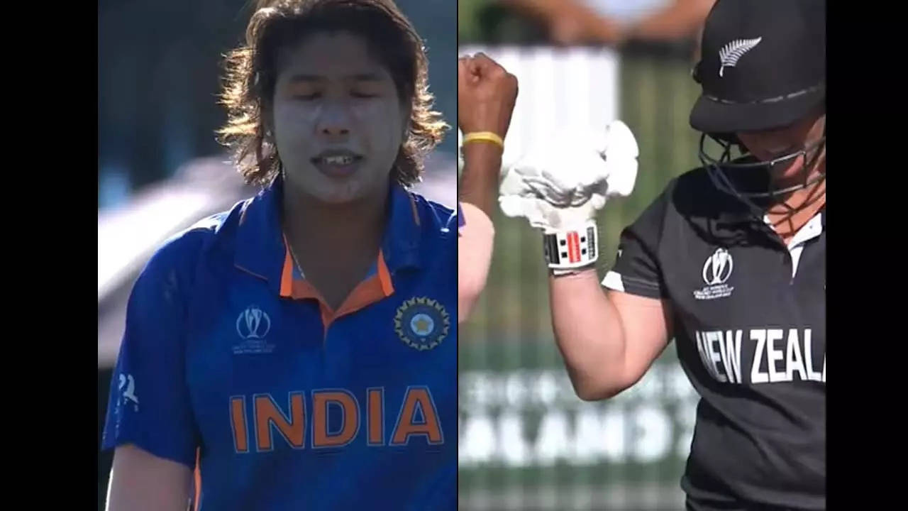 Jhulan Goswami dismissed Katey Martin with a yorker