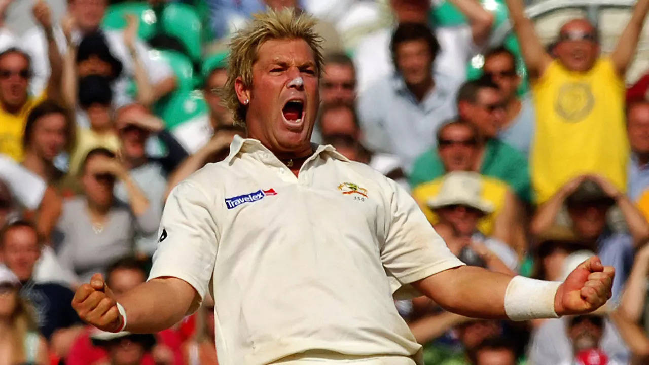 When Pakistan captain offered Shane Warne a bribe of USD 276,000