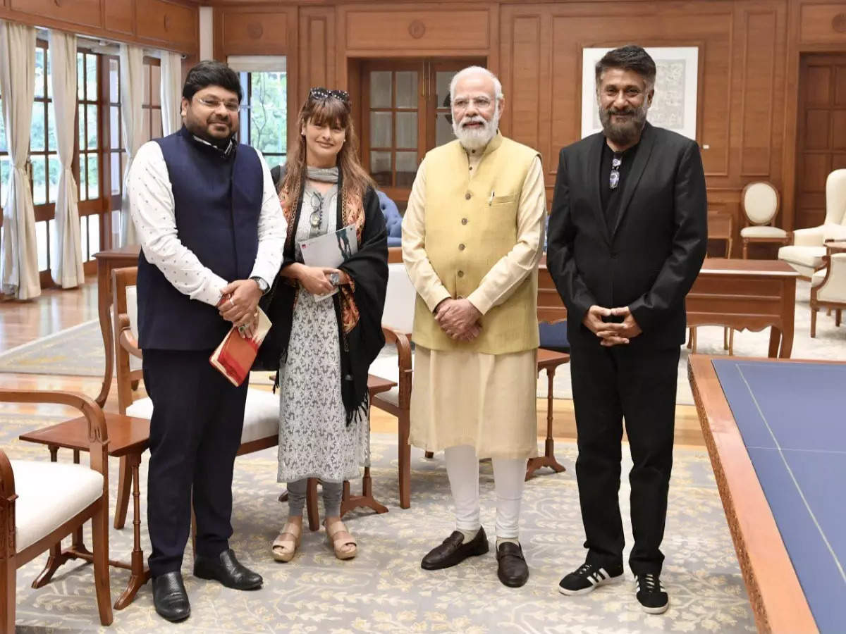 PM Modi with The Kashmir Files team