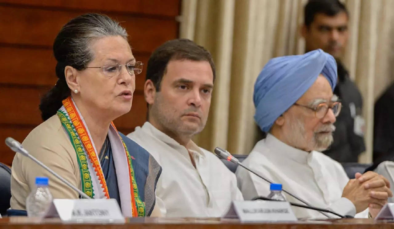 Sonia Gandhi, Manmohan Singh and Rahul Gandhi