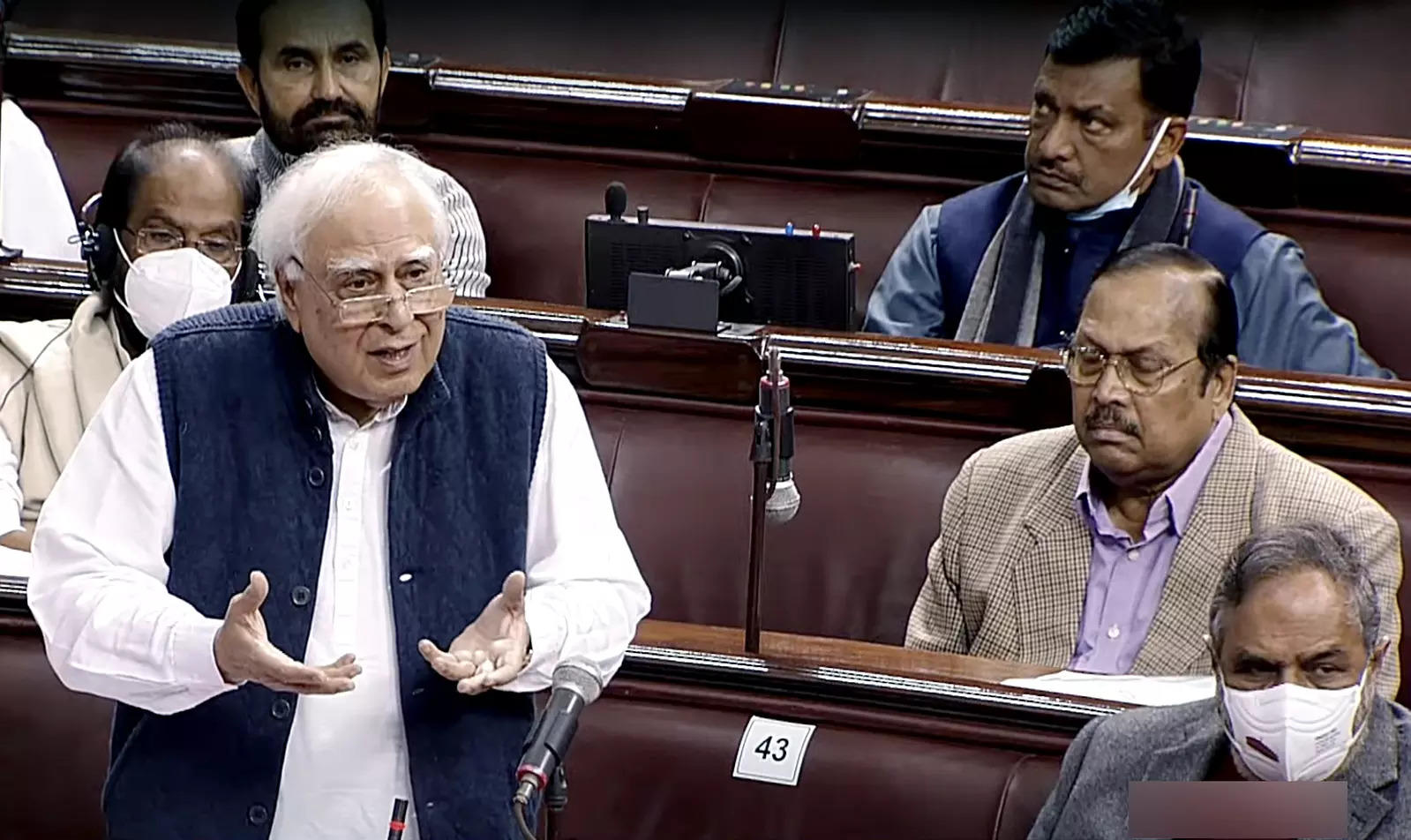 Kapil Sibal demands leadership change in Congress
