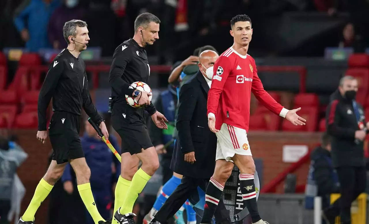 Cristiano Ronaldo's Man Utd eliminated from UCL by Atletico Madrid