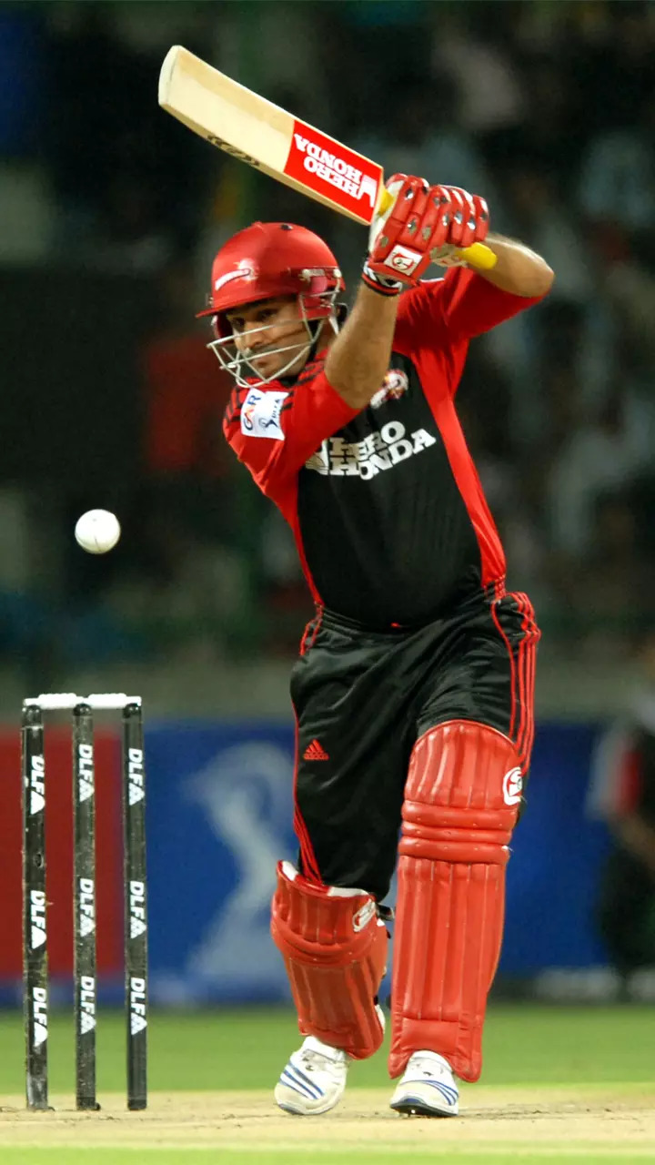 6 Virender Sehwag