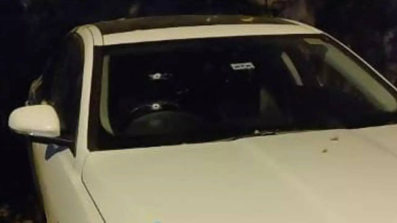 Jaguar Car shooting in Rohini Delhi