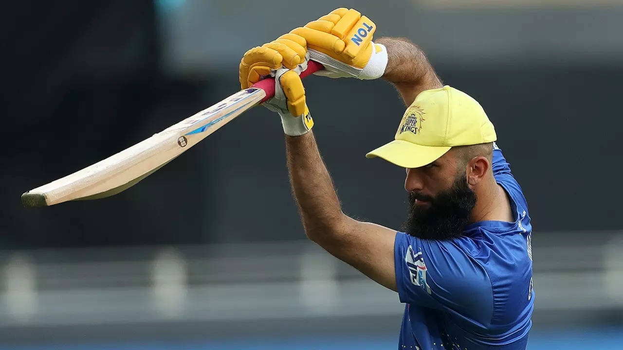 IPL 2022: English all-rounder Moeen Ali is set to join CSK today after ...