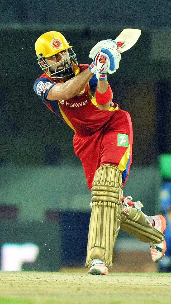 8 Royal Challengers Bangalore 171 v CSK 2014