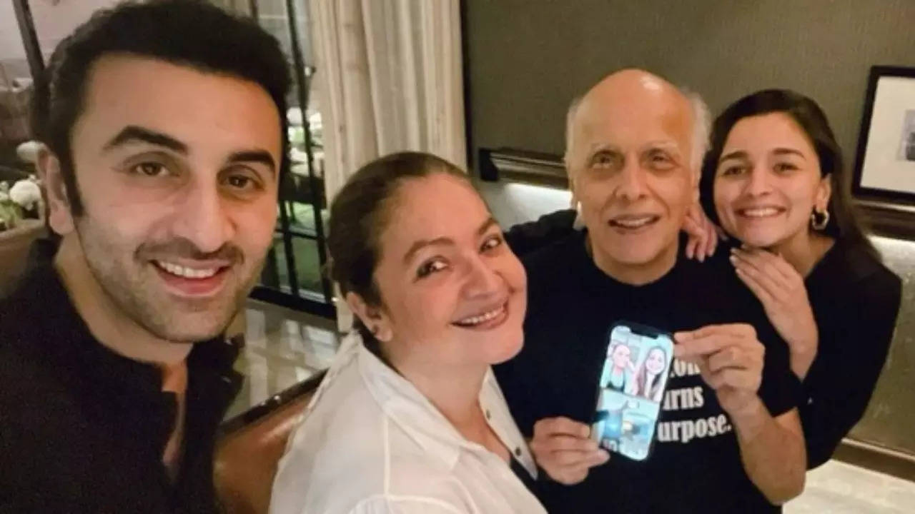After Rima Jain, Mahesh Bhatt reacts to Ranbir-Alia's April marriage rumours; here's what the acclaimed filmmaker said