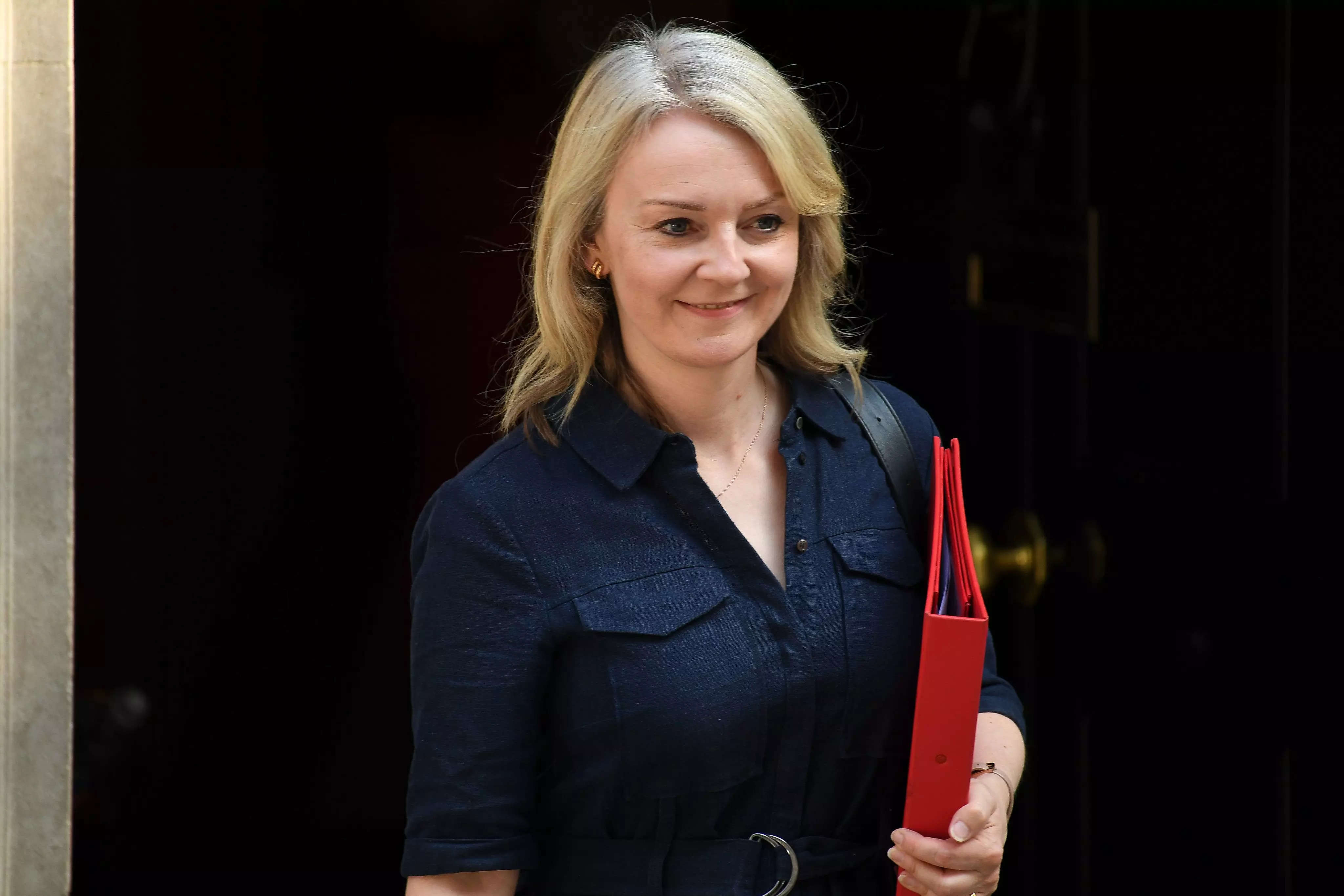 Elizabeth Truss in India: Focus on defence ties, reducing strategic ...