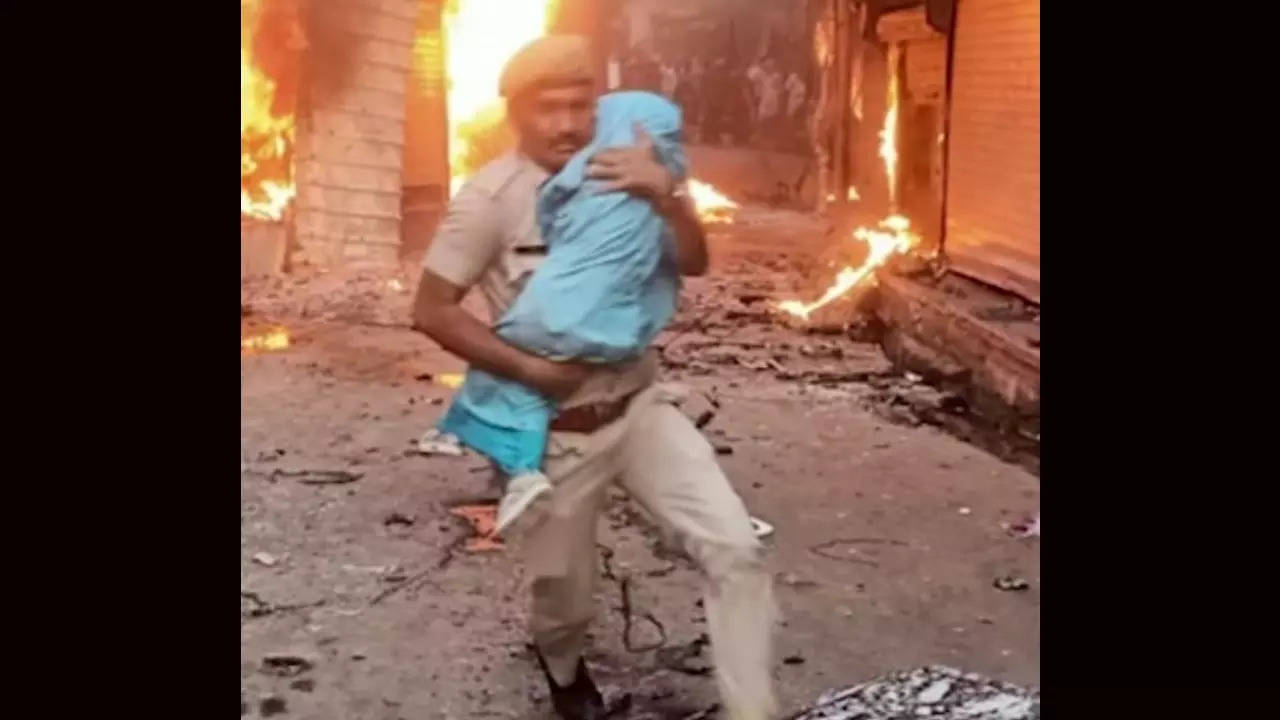 Hero constable commended for his duty to save 3 other children from burning the house amid Karauli communal clashes