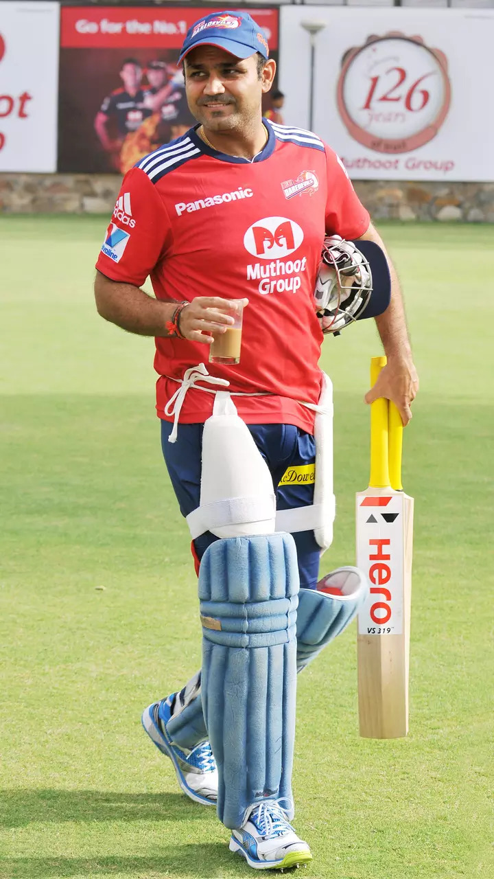 10 Virender Sehwag