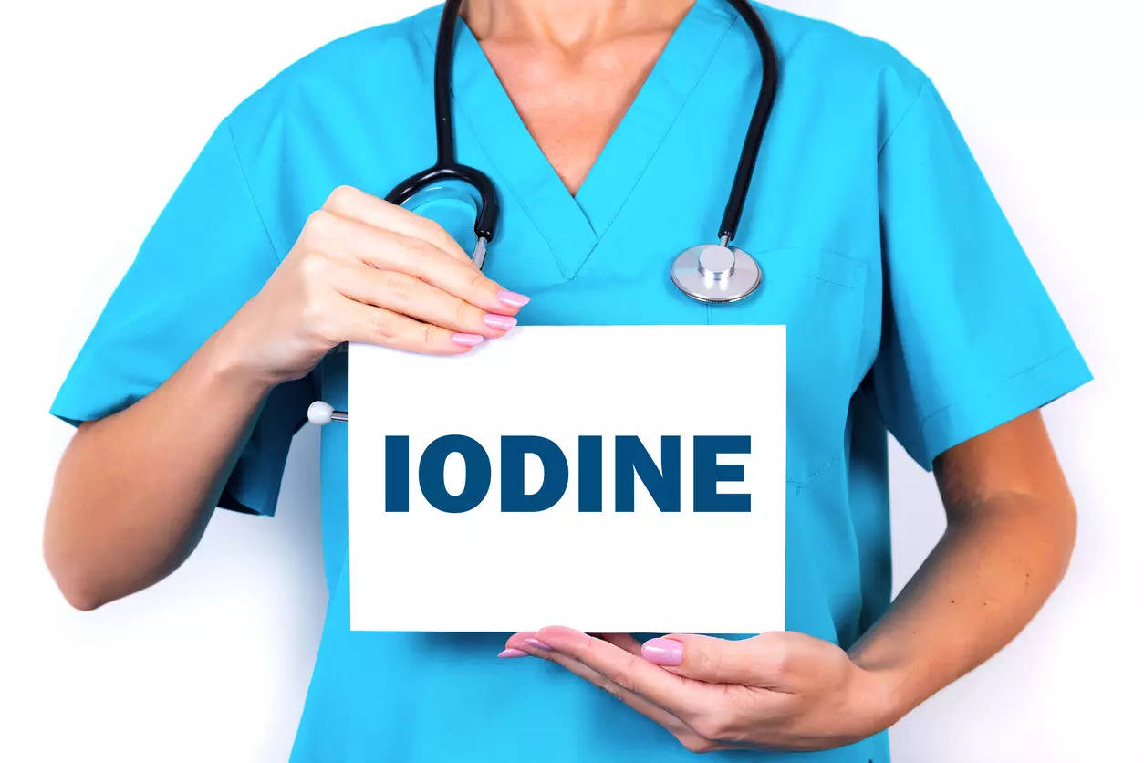 Nuclear Disaster and how Iodine tablets protect thyroid gland from cancer