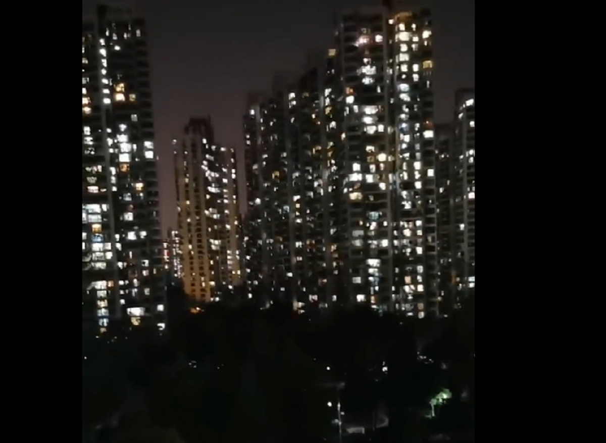 Shanghai resident scream from their balconies amid lockdown
